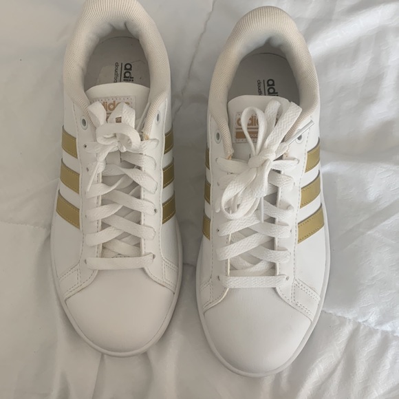 Adidas originals gold stripe - Picture 3 of 7